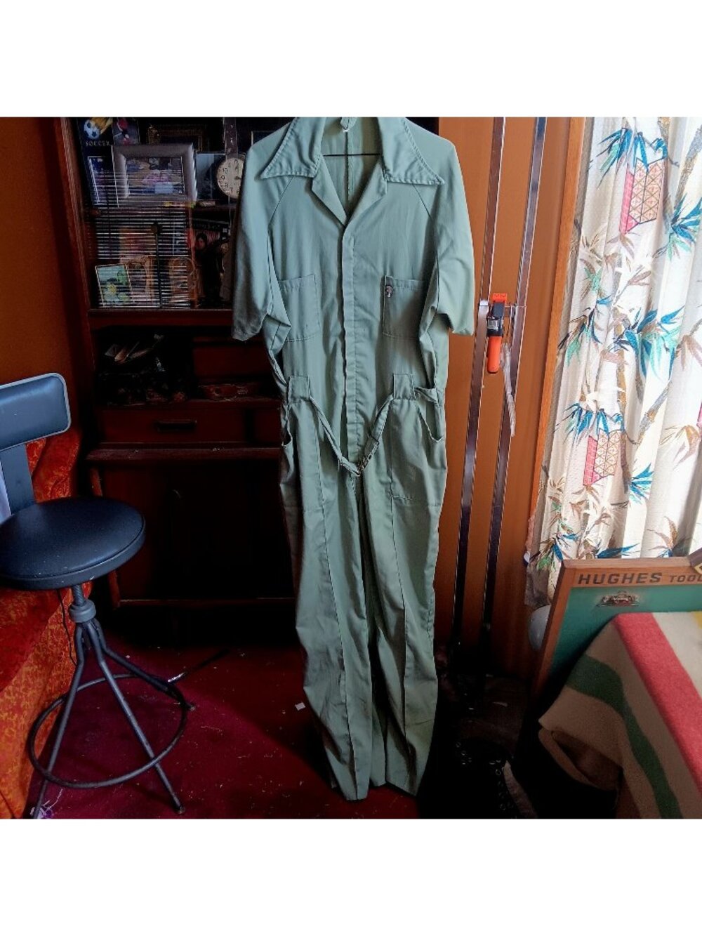 XL Vintage Lounge Coveralls 1970s Wolf Sage Green Short-Sleeve Trophy Logo USA